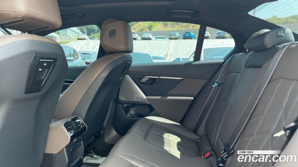 BMW 5-Series 520i Special Edition, 2024