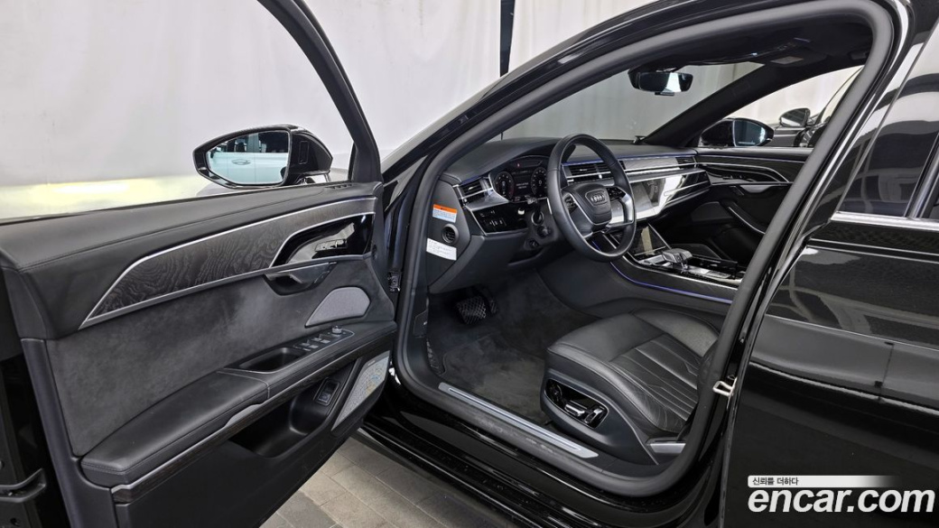 Audi A8 55 TFSI Quattro Premium LWB, 2023