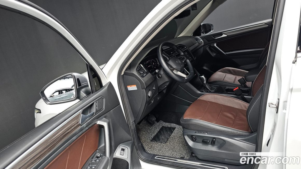 Volkswagen Tiguan 2.0 TSI Prestige, 2023