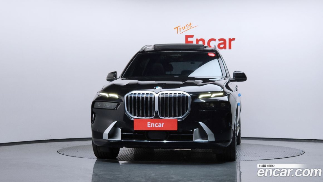 BMW X7 xDrive 40i Design Pure Excellence 7-Seater, 2024