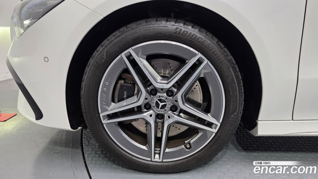 Mercedes-Benz CLA-Class CLA250 4MATIC, 2024