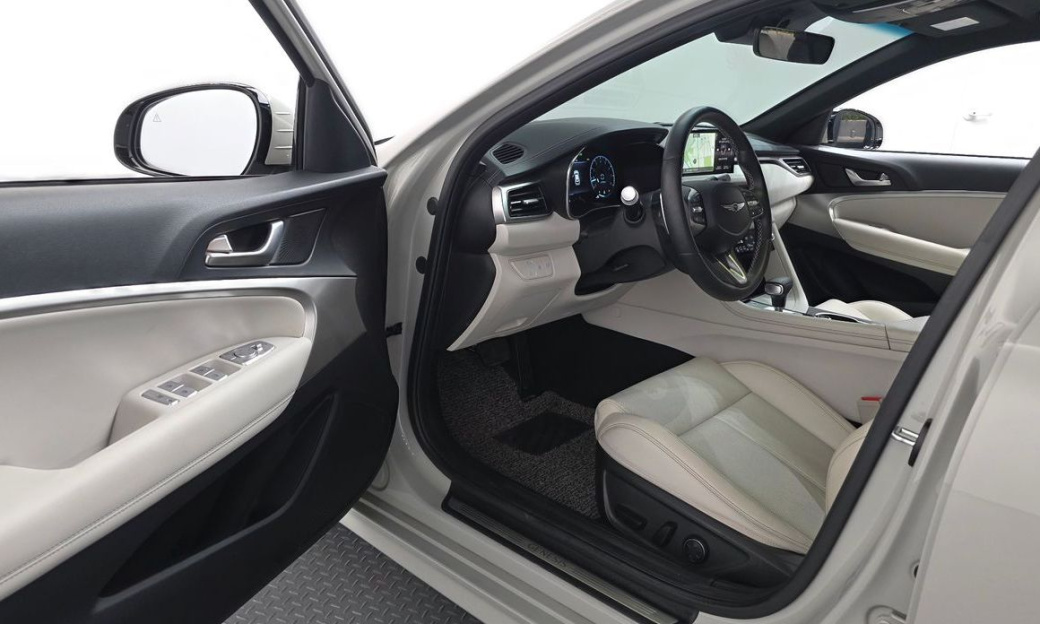 Genesis G70 Gasoline 2.5T 2WD, 2024