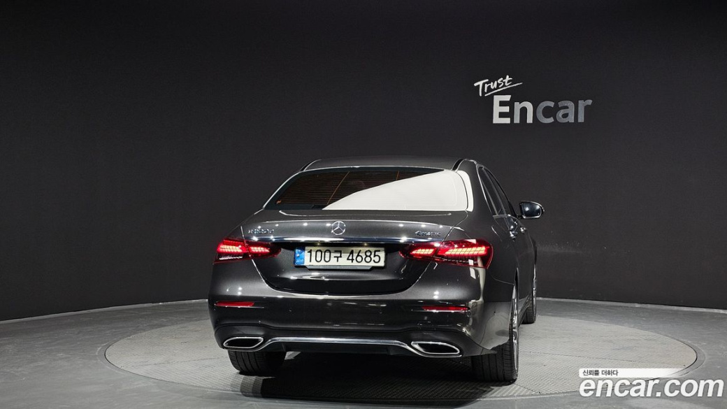Mercedes-Benz E-Class E220d 4MATIC AMG Line, 2022