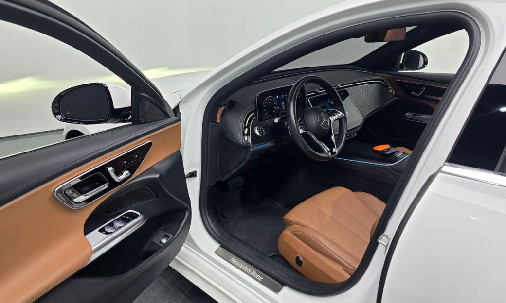 Mercedes-Benz E-Class E200 Avantgarde, 2024