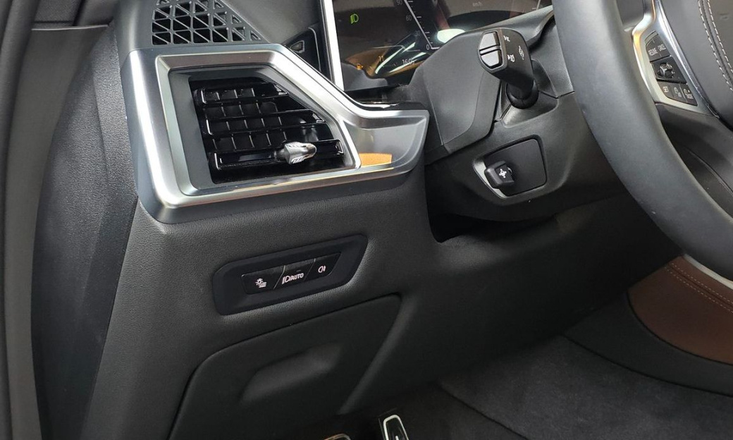 BMW X5 xDrive 40i M Sport, 2025