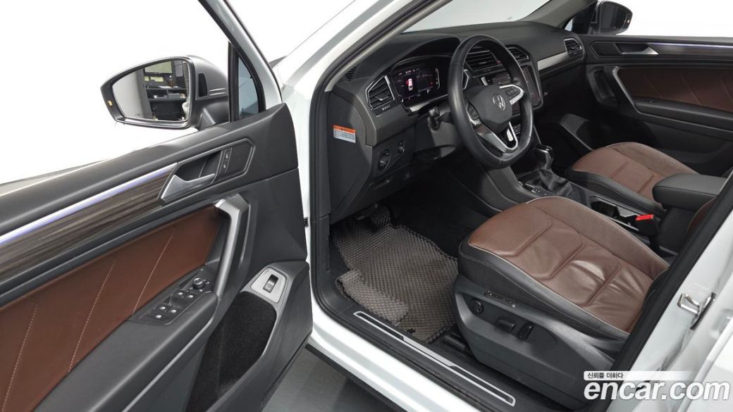 Volkswagen Tiguan 2.0 TSI Prestige, 2023