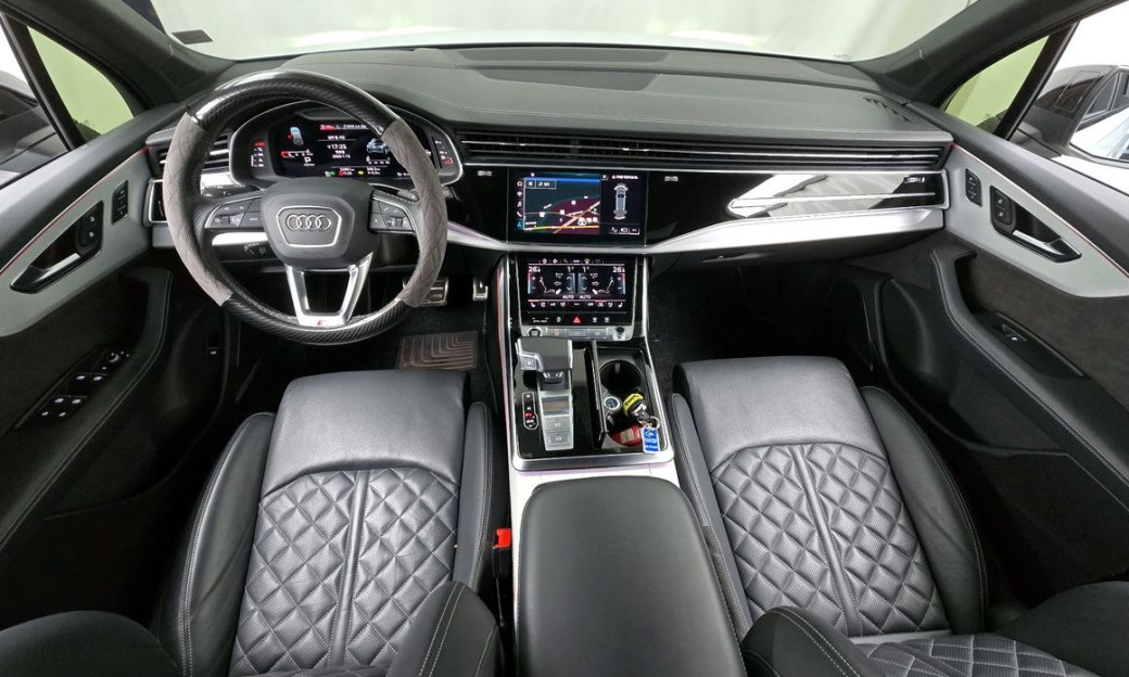 Audi Q7 55 TFSI Quattro Premium, 2022