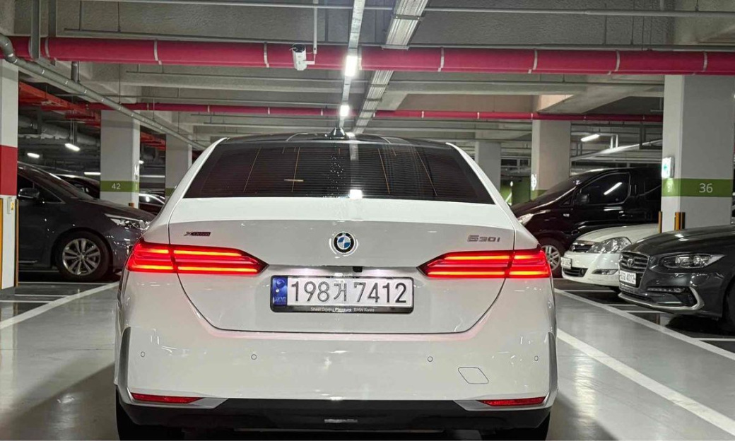 BMW 5-Series 530i xDrive, 2024