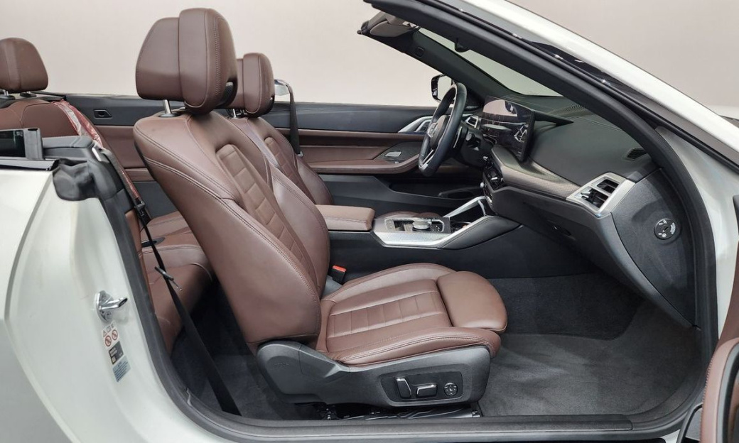 BMW 4-Series 420i M Sport Convertible, 2025