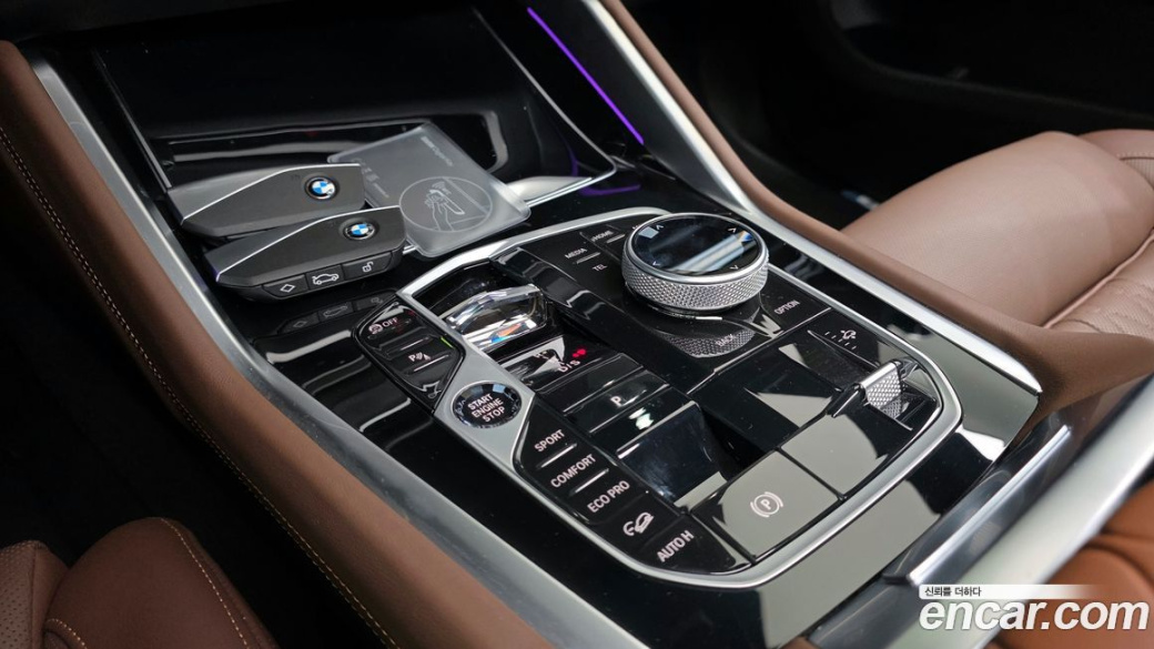 BMW X6 xDrive40i M Sport, 2025