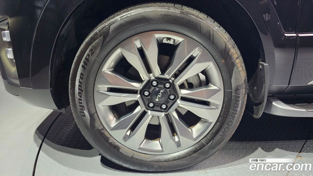 Kia Mohave Diesel 3.0 4WD 6-Seater, 2022