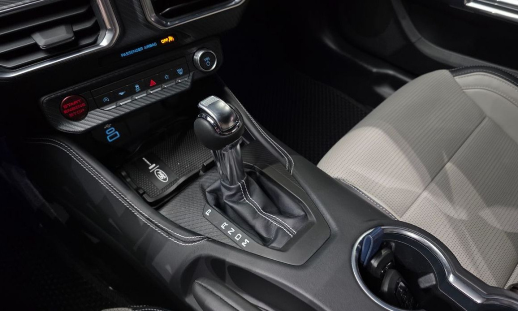Ford Mustang 2.3 EcoBoost Premium Coupe, 2025
