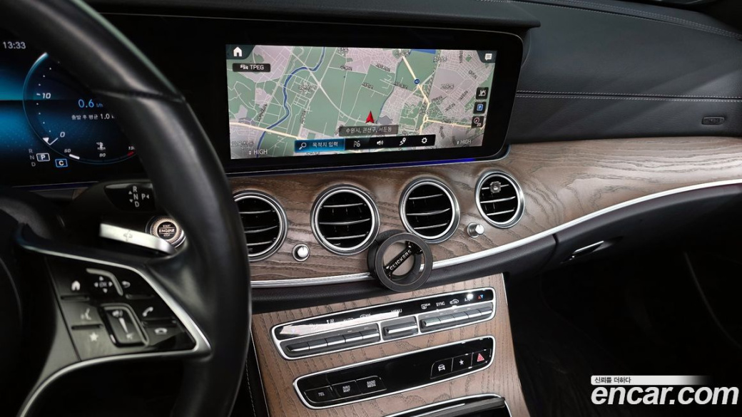 Mercedes-Benz E-Class E220d 4MATIC Exclusive, 2021