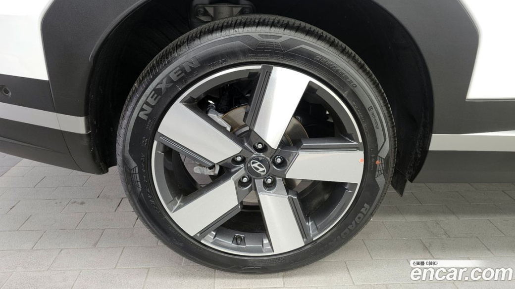Hyundai Santafe Gasoline 2.5T 2WD, 2025