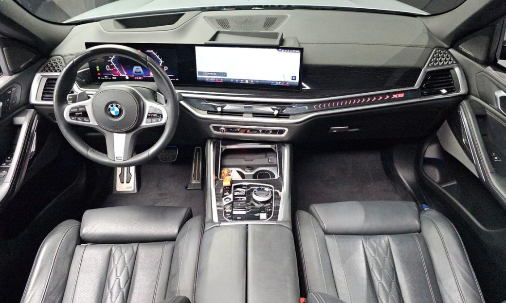 BMW X6 xDrive40i M Sport, 2024