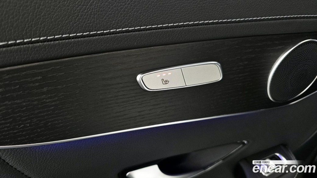 Mercedes-Benz GLC-Class GLC300 4MATIC, 2022