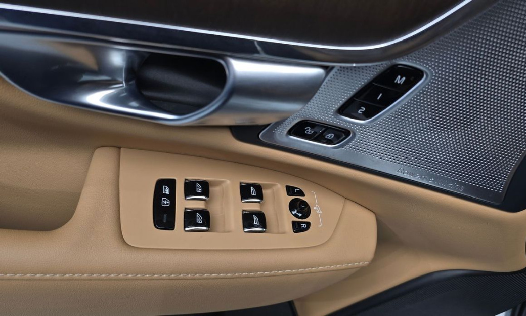 Volvo S90 B6 AWD Ultimate Bright, 2023