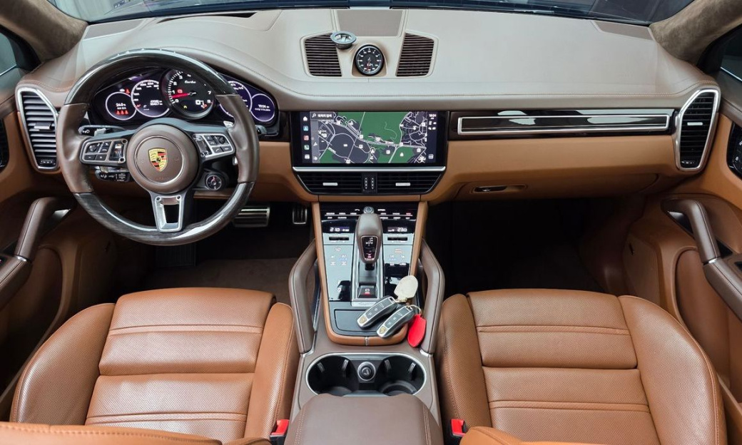 Porsche Cayenne 4.0 Turbo, 2022