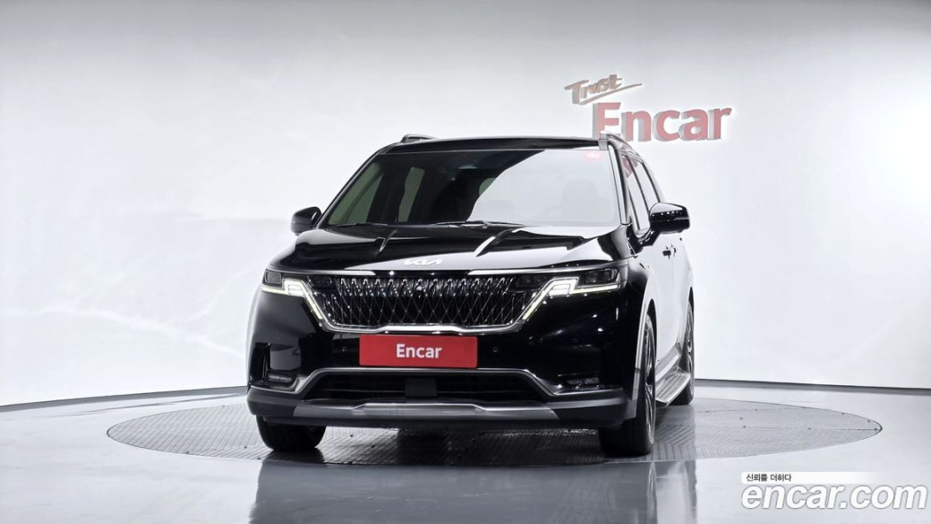 Kia Carnival 9-Seater Signature, 2022
