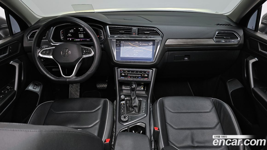 Volkswagen Tiguan 2.0 TSI Prestige, 2023