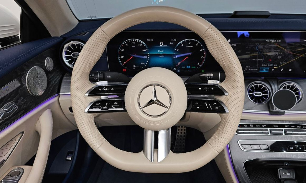 Mercedes-Benz E-Class E450 4MATIC Cabriolet, 2023