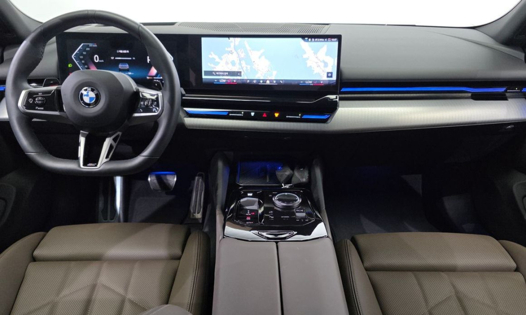 BMW 5-Series 520i M Sport, 2024