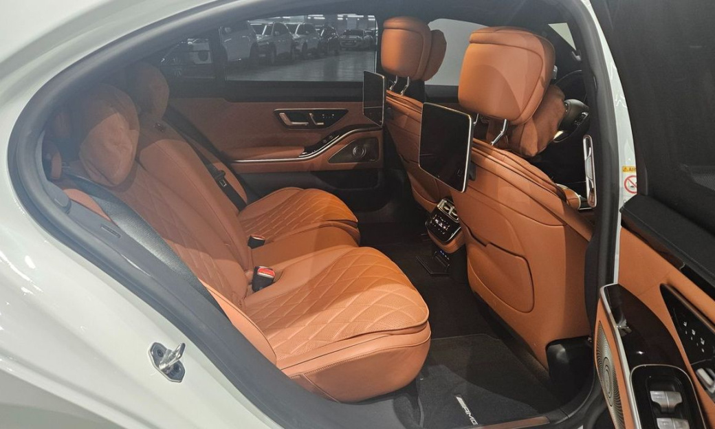 Mercedes-Benz S-Class S500L 4MATIC, 2025