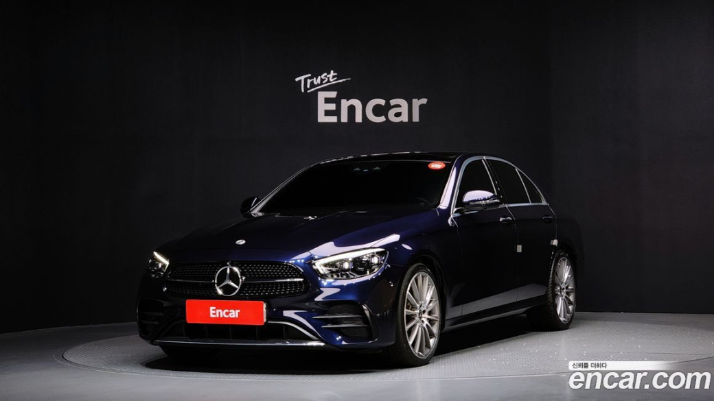 Mercedes-Benz E-Class E350 4MATIC AMG Line, 2022