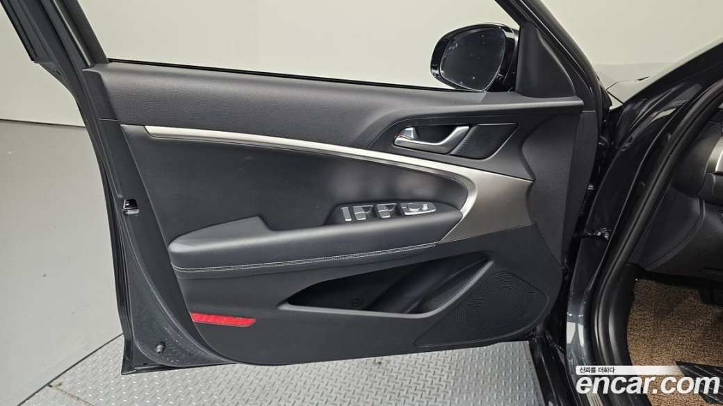 Genesis G70 Gasoline 2.0T 4WD, 2021