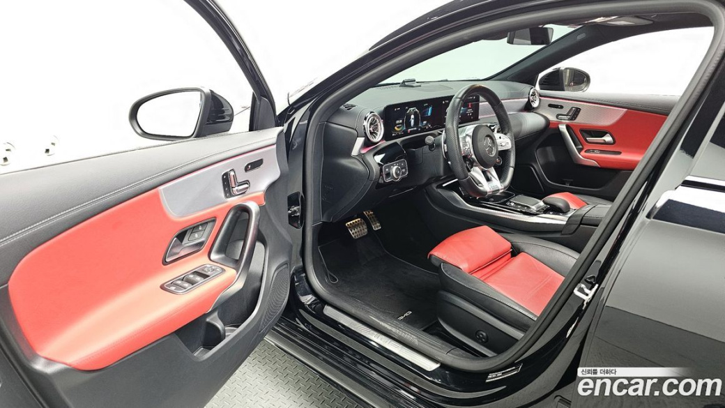 Mercedes-Benz A-Class AMG A45 4MAITC+ Hatchback, 2022
