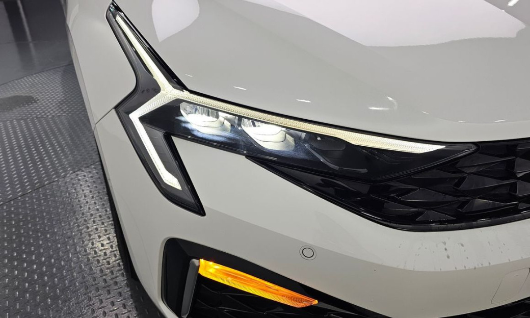Kia K5 2.0, 2024