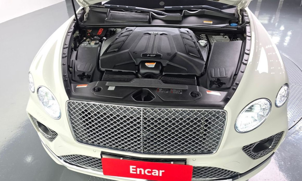 Bentley Bentayga 4.0 V8, 2022