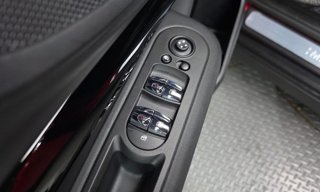 Mini Clubman Classic, 2024