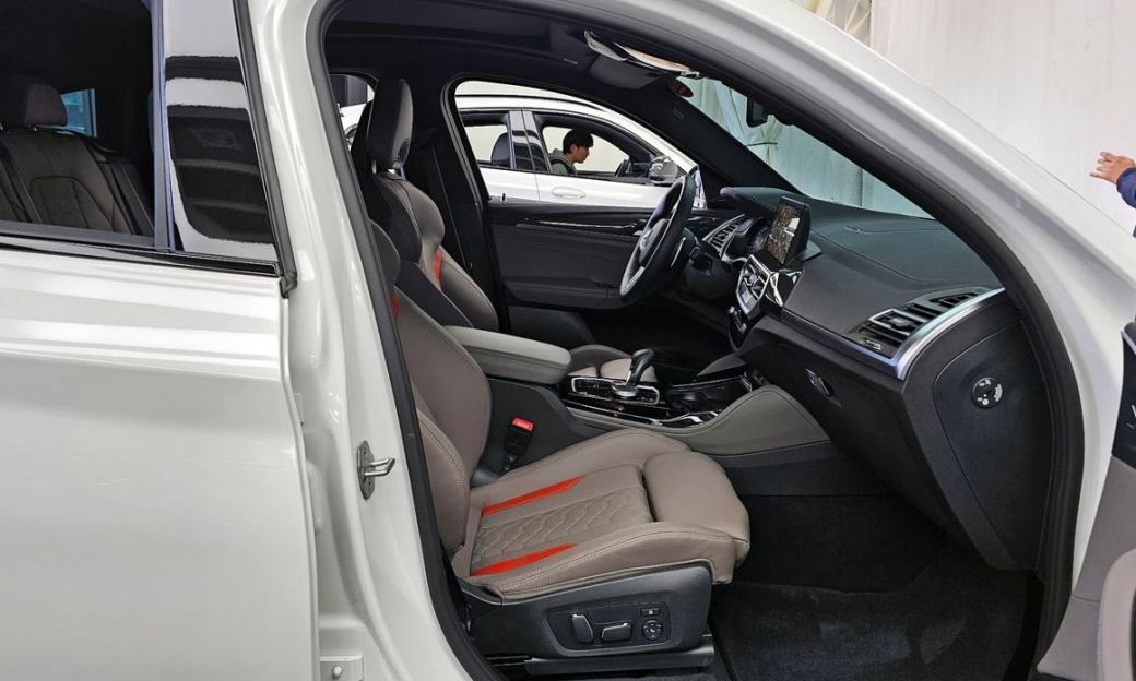 BMW X4M 3.0 Competition, 2025