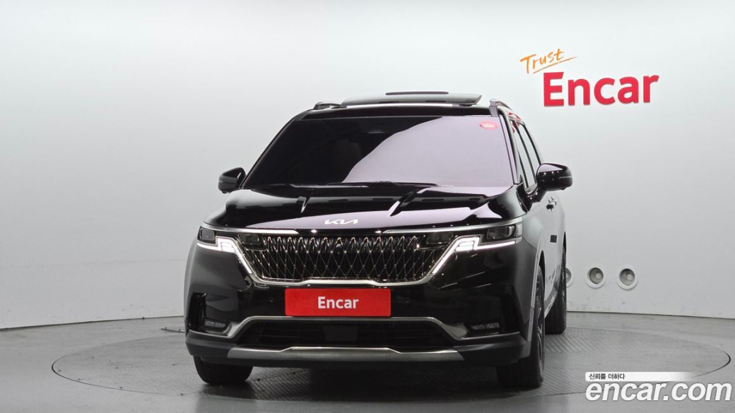 Kia Carnival 9-Seater Signature, 2023