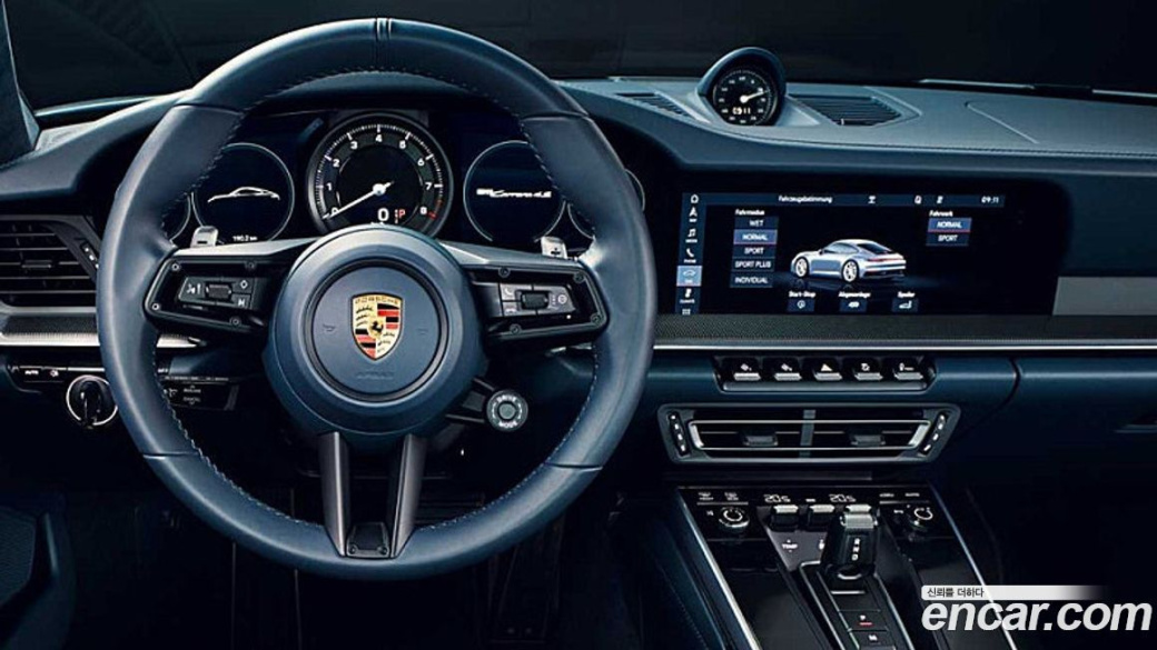 Porsche 911 Carrera 4 GTS, 2022