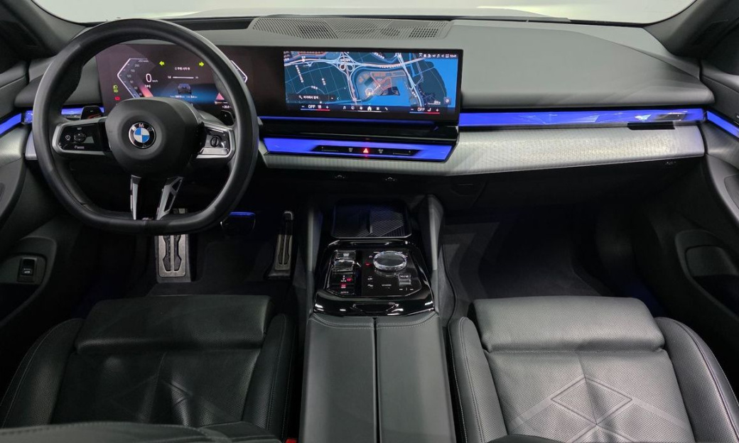 BMW 5-Series 530i xDrive M Sport, 2024