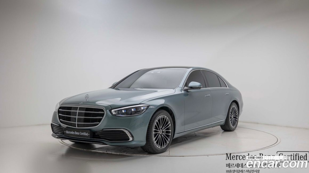 Mercedes-Benz S-Class S350 d 4MATIC, 2025