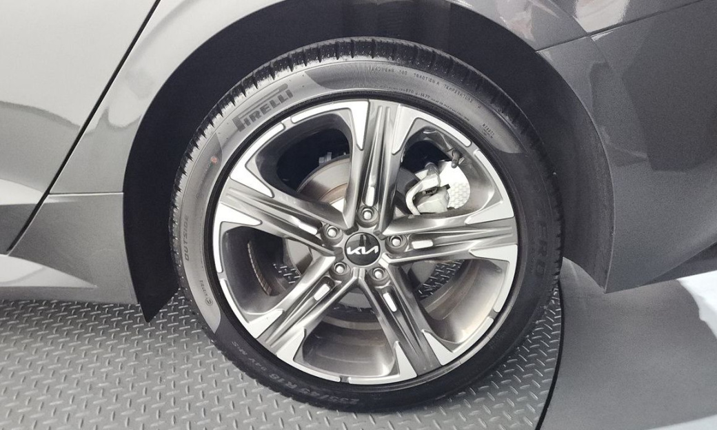 Kia K5 2.0, 2023