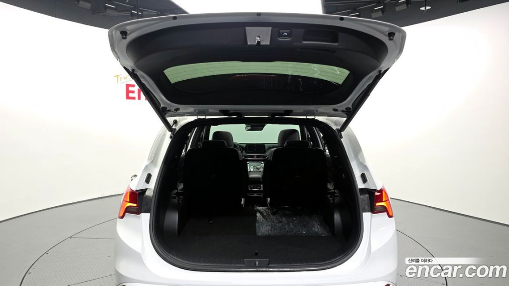 Hyundai Santafe Gasoline 2.5T 4WD, 2023