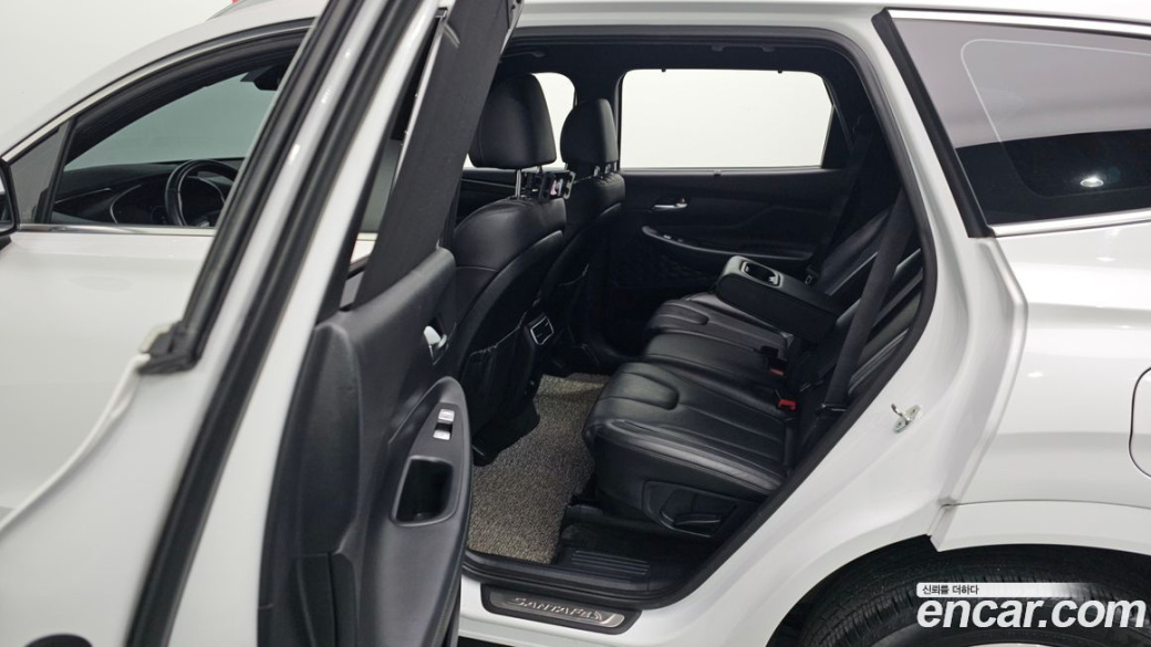 Hyundai Santafe Diesel 2.2 2WD, 2021