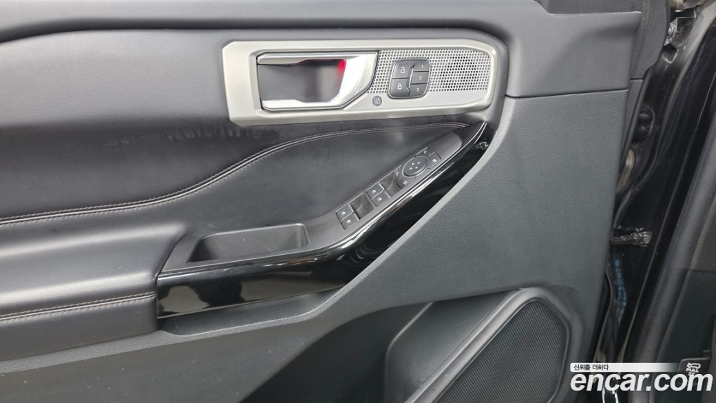 Ford Explorer 3.0 Platinum 4WD, 2021