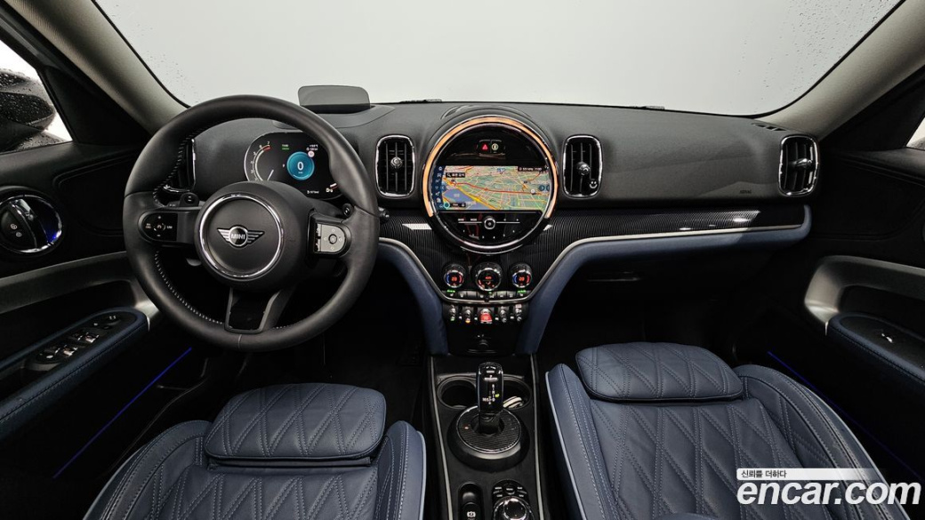 Mini Countryman ALL4 Classic Launch Pack, 2023