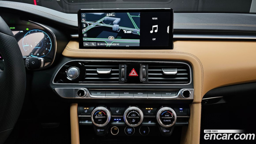Genesis G70 Gasoline 2.0T 2WD, 2023