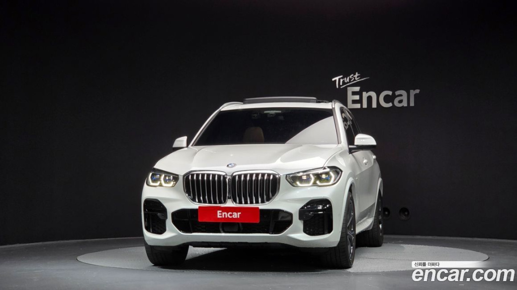 BMW X5 xDrive 40i M Sport, 2022