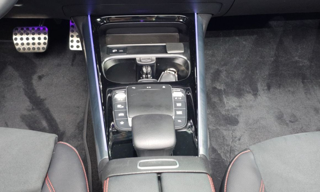 Mercedes-Benz GLA-Class GLA250 4MATIC, 2022