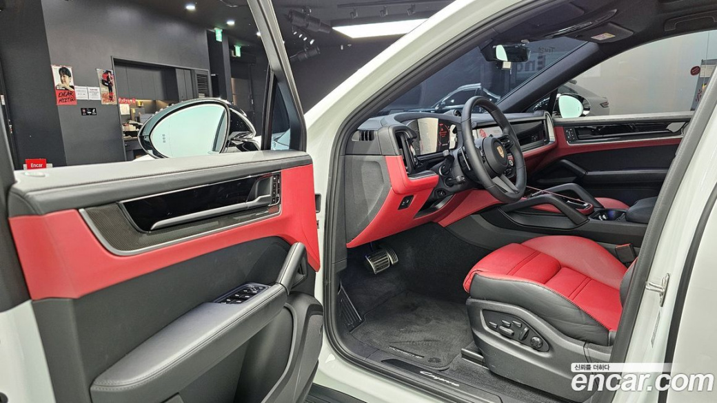 Porsche Cayenne 3.0 Coupe, 2025