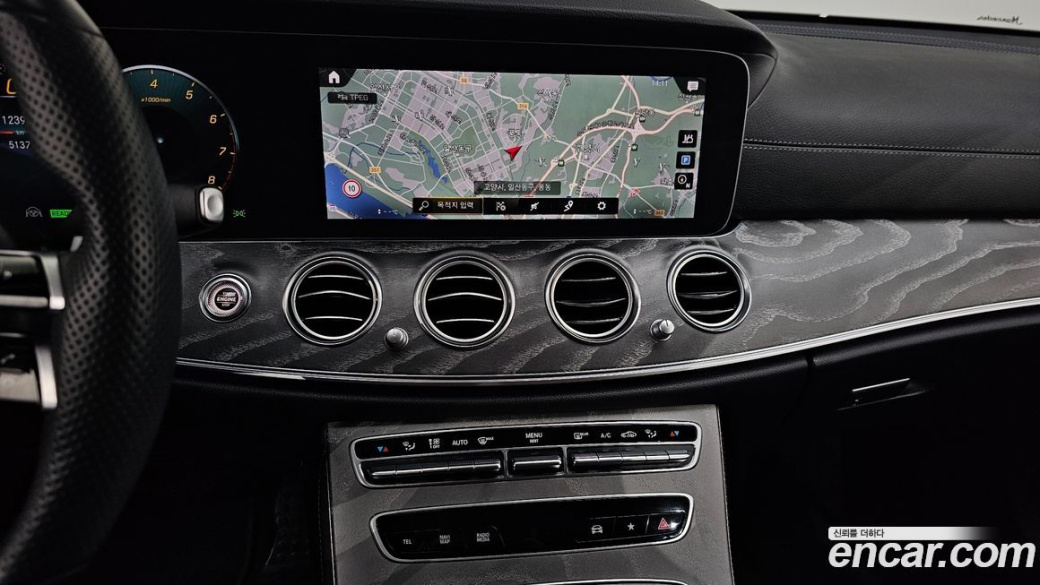 Mercedes-Benz E-Class E350 4MATIC Avantgarde, 2022