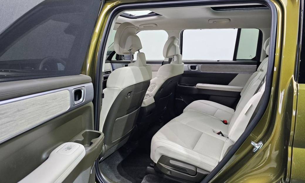 Hyundai Santafe Gasoline 2.5T 2WD, 2024