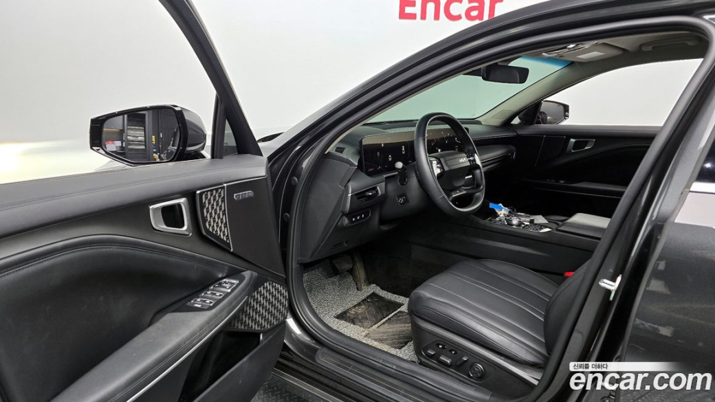 Kia K8 2.5 Gasoline 2WD, 2025
